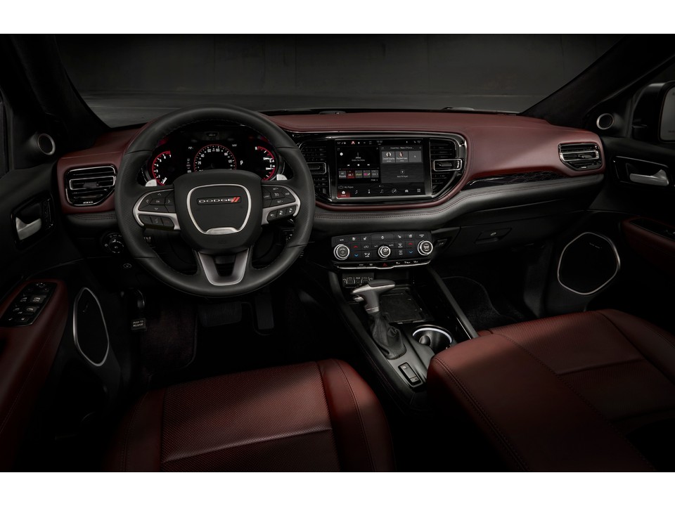 داخل دودج دورانگو در کیش